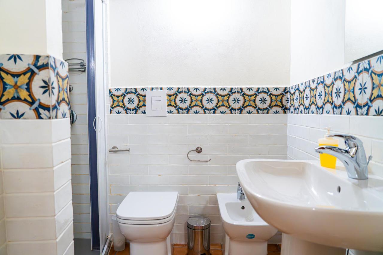Calesi Home Палермо Екстериор снимка